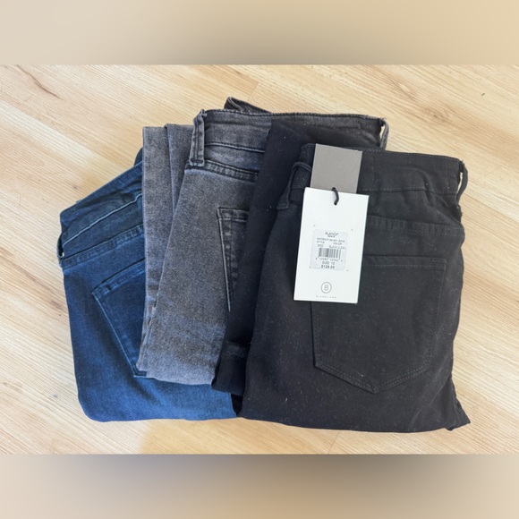 Large Maternity Lot: Blanqi pants(3), leggings(3), tank tops(2) additional 20+